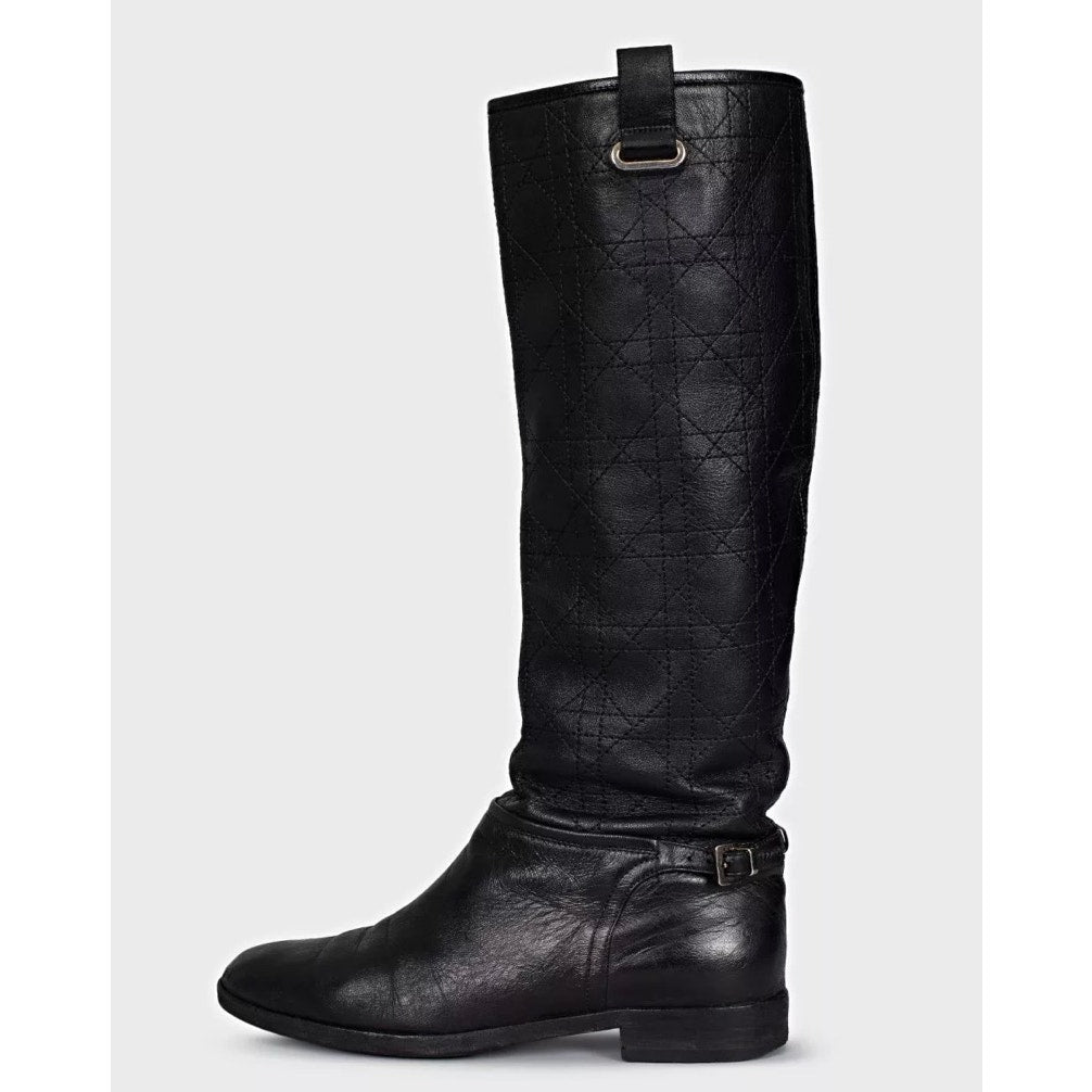 Chic Christian Dior Quilted Flat Boots - Black Leather EU 37.5 pre-owned