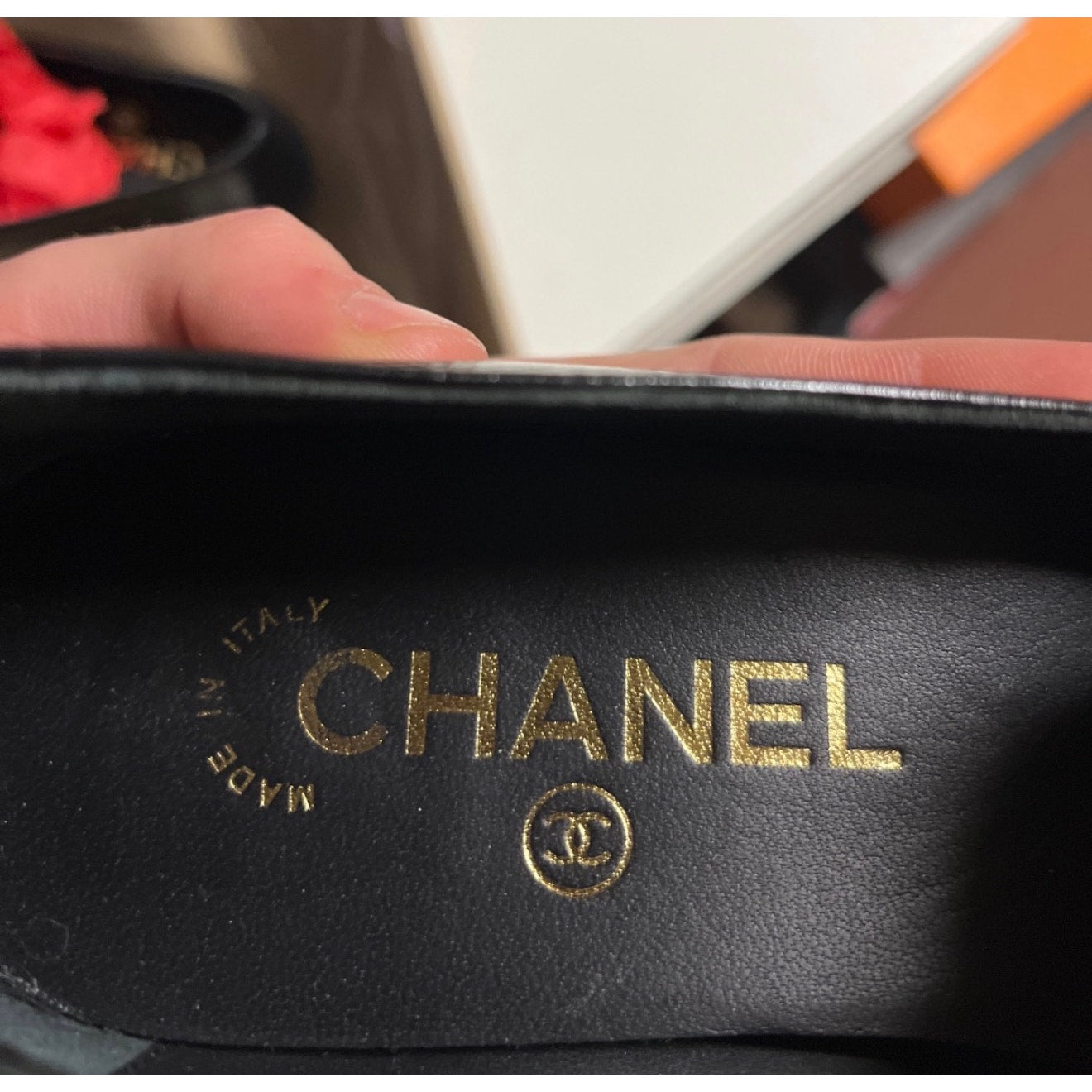Chanel Black Leather CC Logo Ballet Flats - Size 38.5 pre-owned