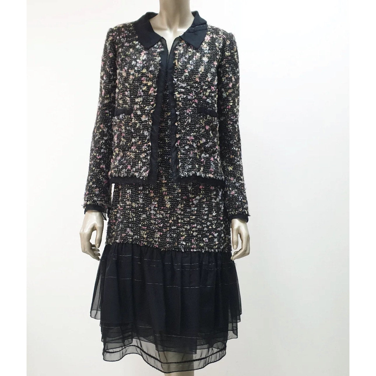 Chanel 04A Chiffon Trim Ribbon Tweed Dress Jacket Suit Sz.44 Pre-owned