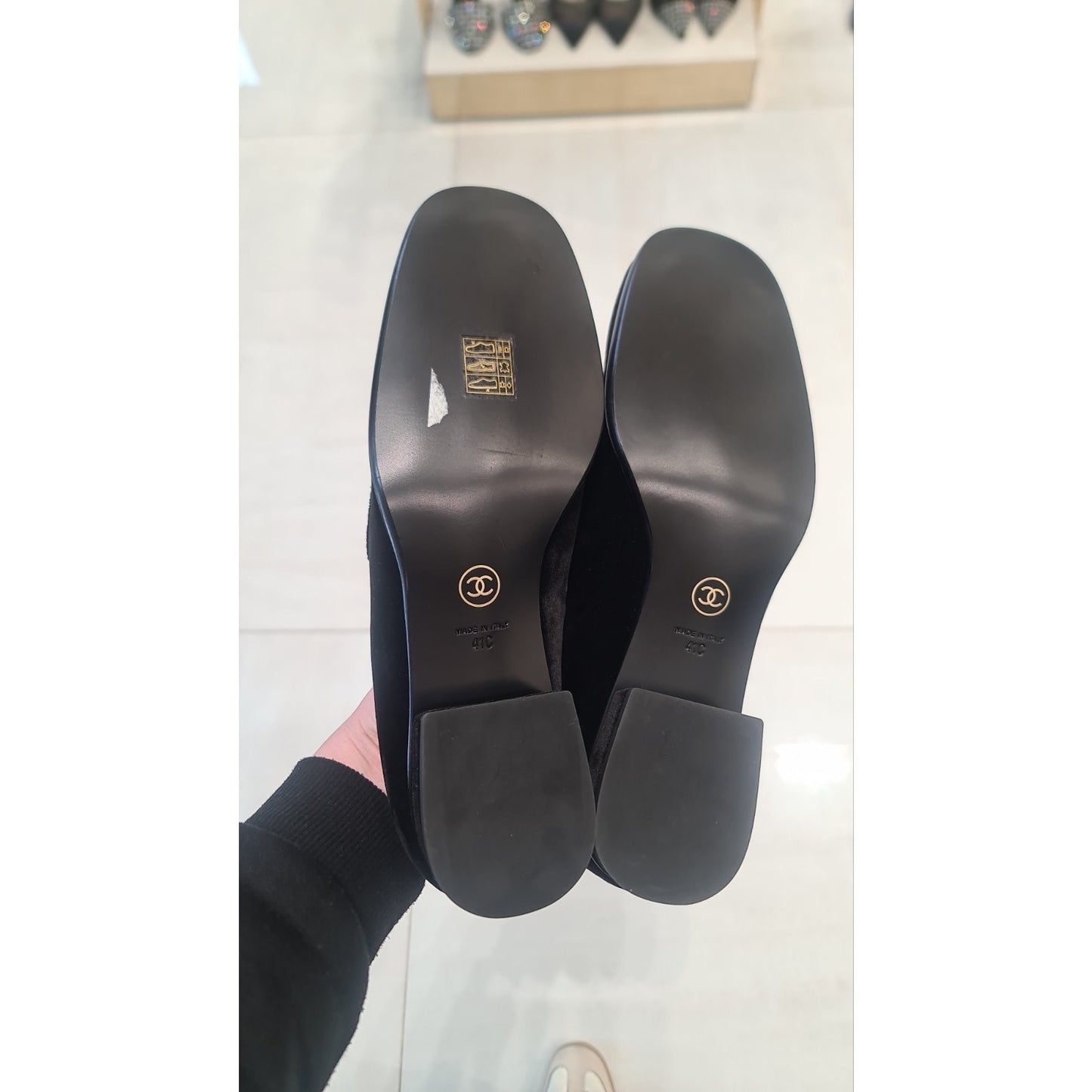 NWOB Chanel Black Suede Loafers Sz.41 pre-owned