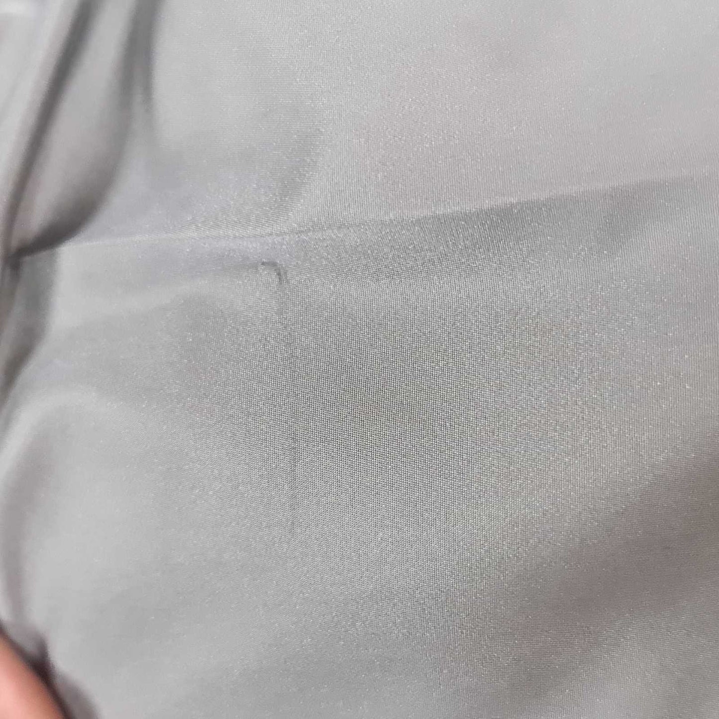 Chanel Gray Silk Knee Length Skirt Sz.38 Pre-owned