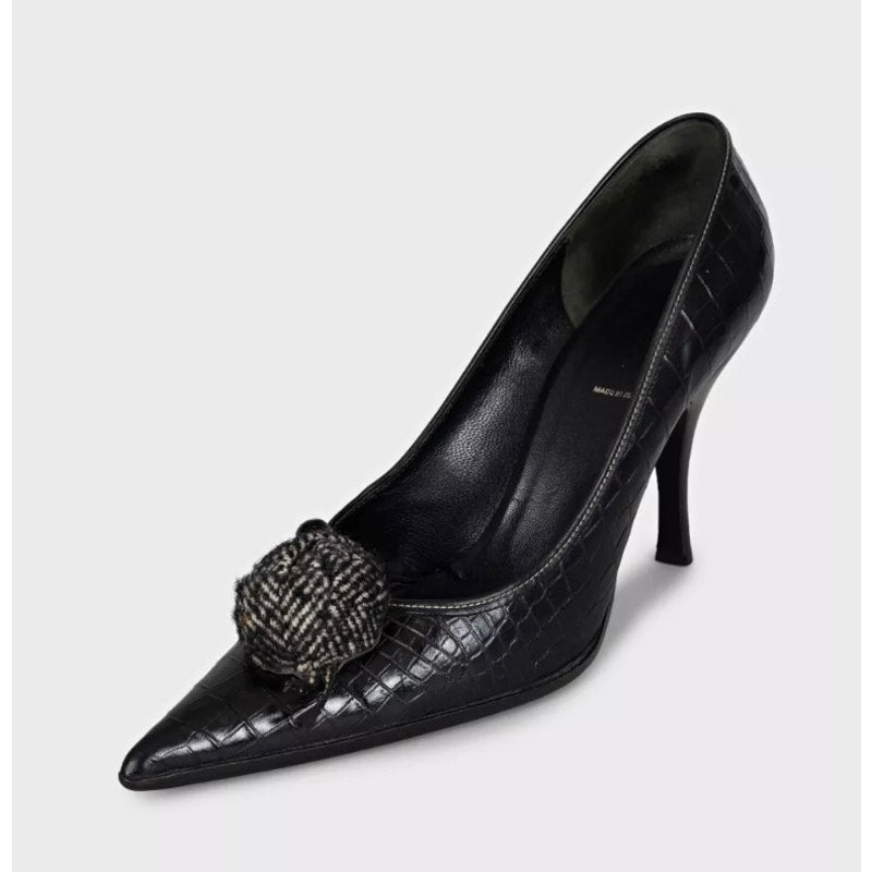Prada Black Leather Pointed-Toe Pumps, Size 40.5 Pre-owned