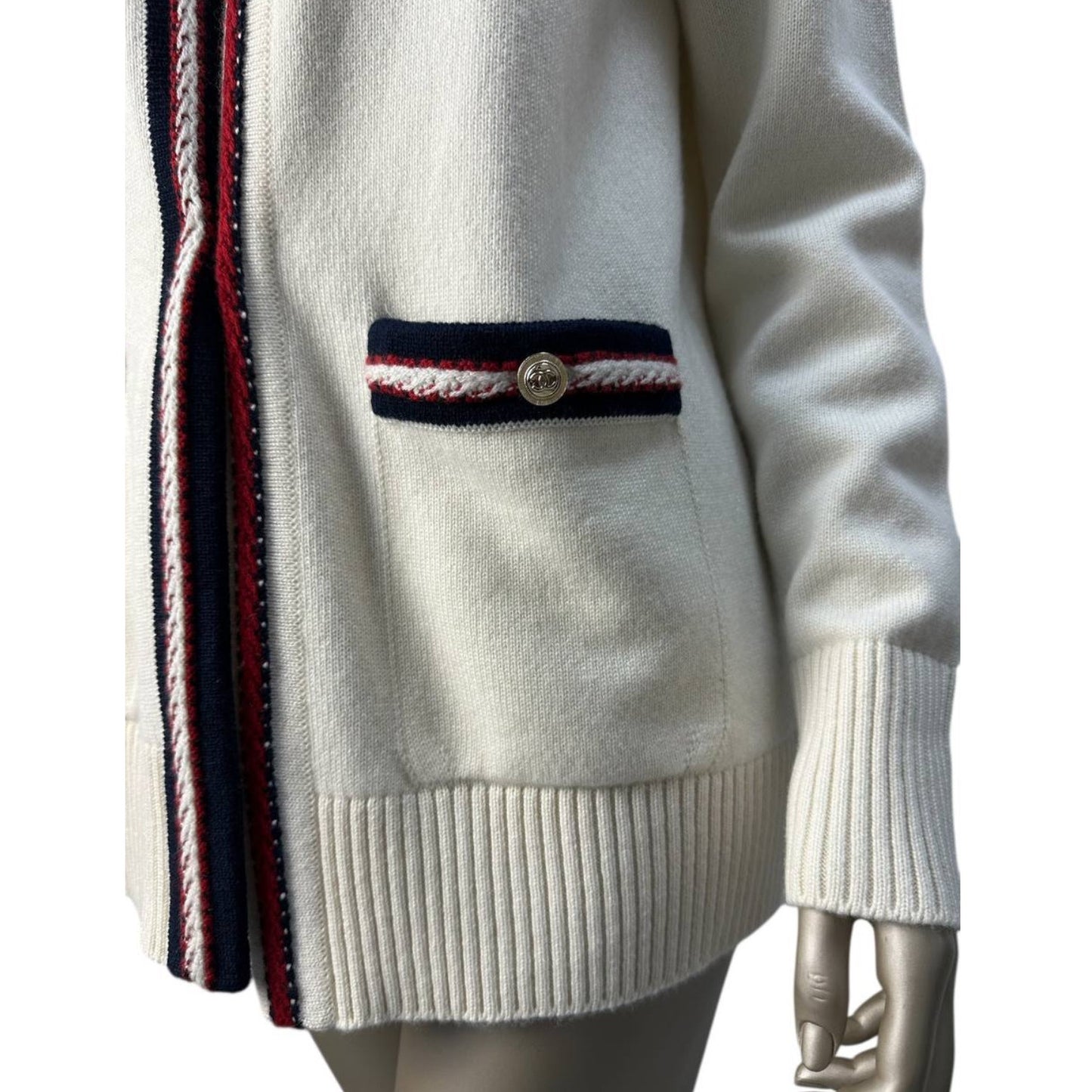 Chanel Ivory Cashmere  Contrast Trim Cardigan Sz 40 Pre-owned
