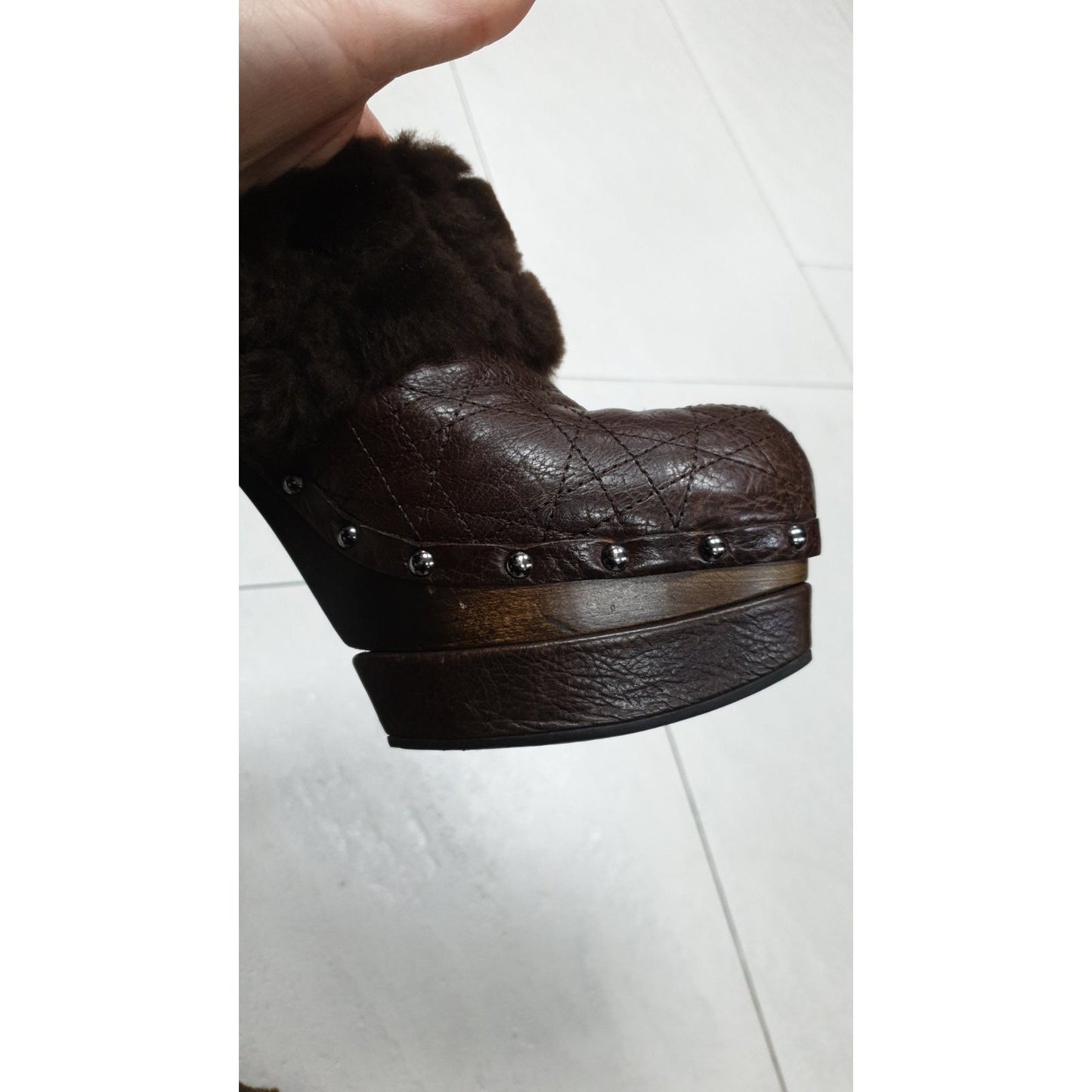 Christian Dior Vintage Quilted Leather Shearling Mules Sz.40.5 Pre-owned