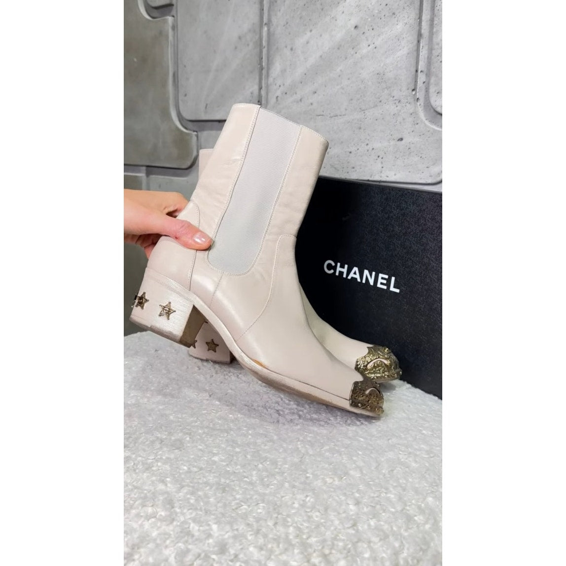 Chanel Paris-Dallas Beige Leather Ankle Boots - Size 37 Pre-owned