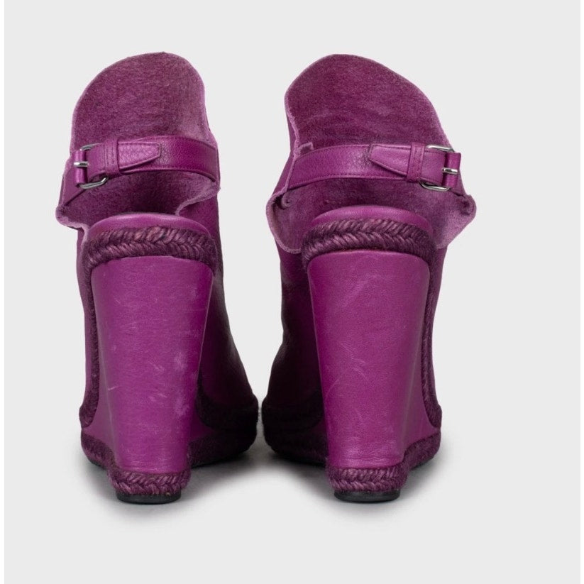 Stunning Balenciaga Purple Leather Wedge Sandals - Size 36 Pre-owned