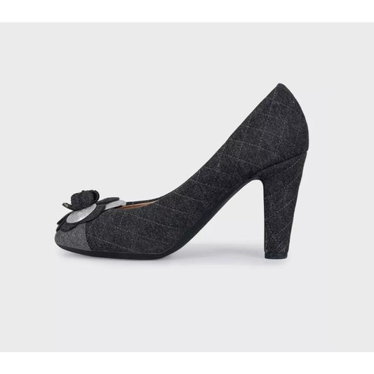 Chanel Gray Textile Rose Pumps  Sz 38 pre-owned