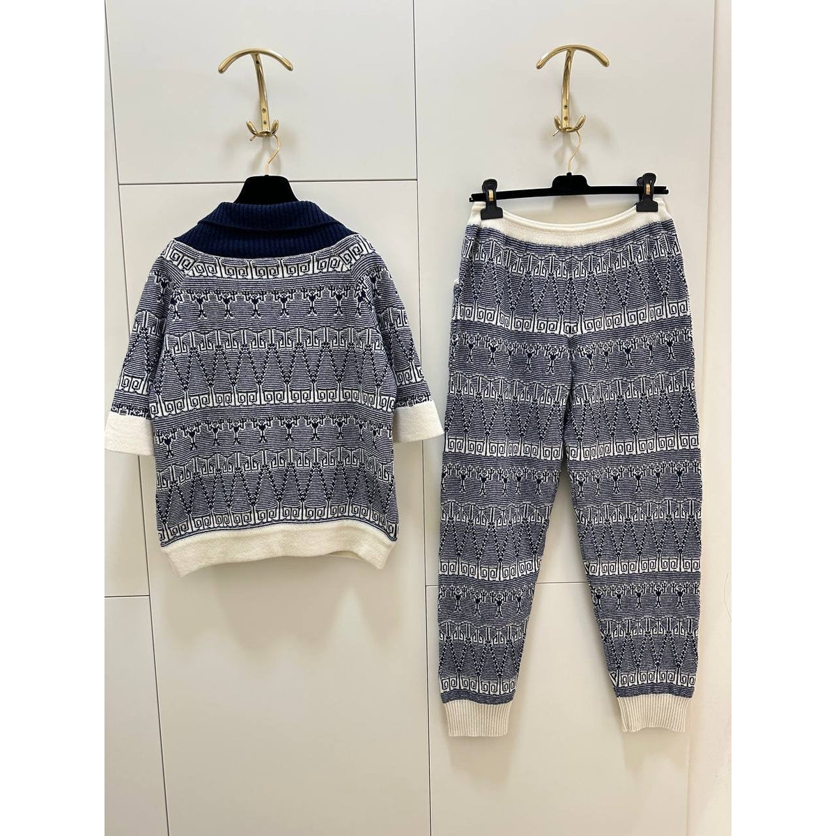 Chanel Cashmere Knit Set Sz.38 Pre-owned