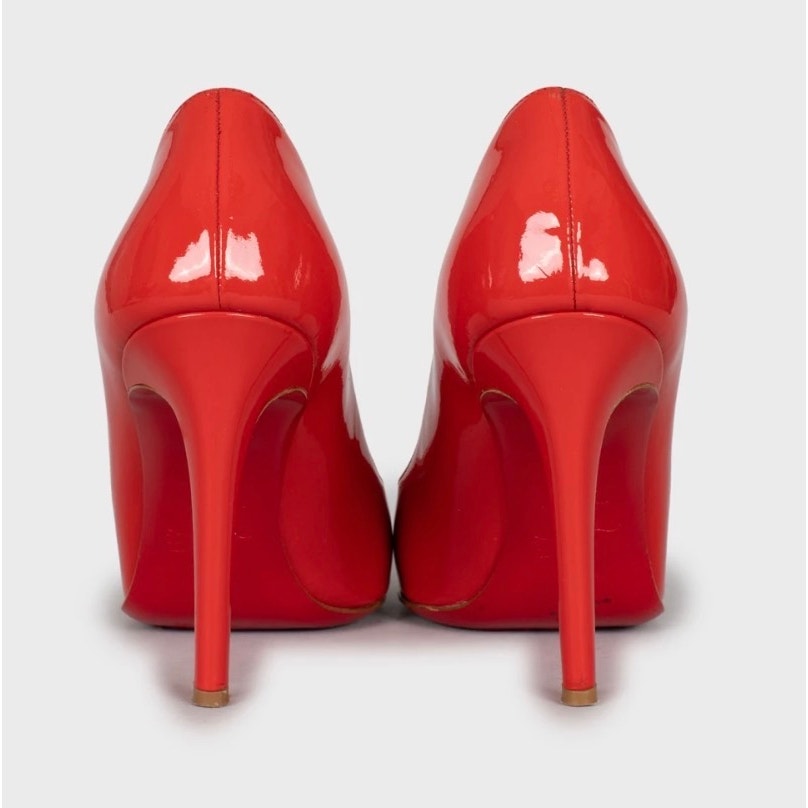 Christian Louboutin Red Patent Leather Pumps Sz.38.5 pre-owned
