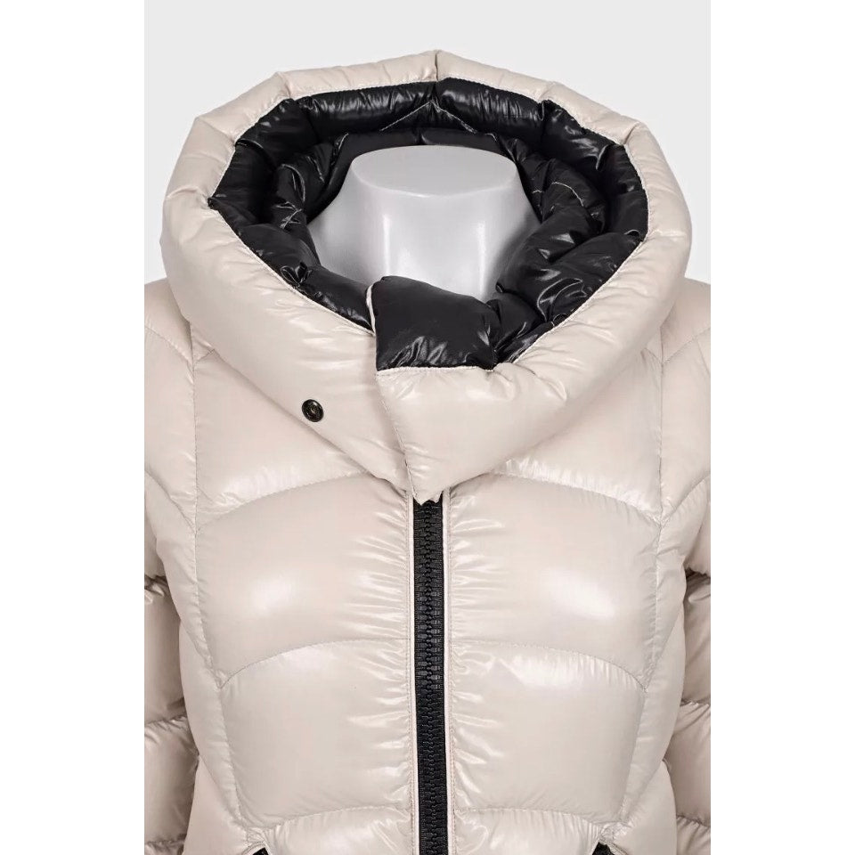 Moncler Women's White Down Puffer Jacket - US 0/XXS Pre-owned