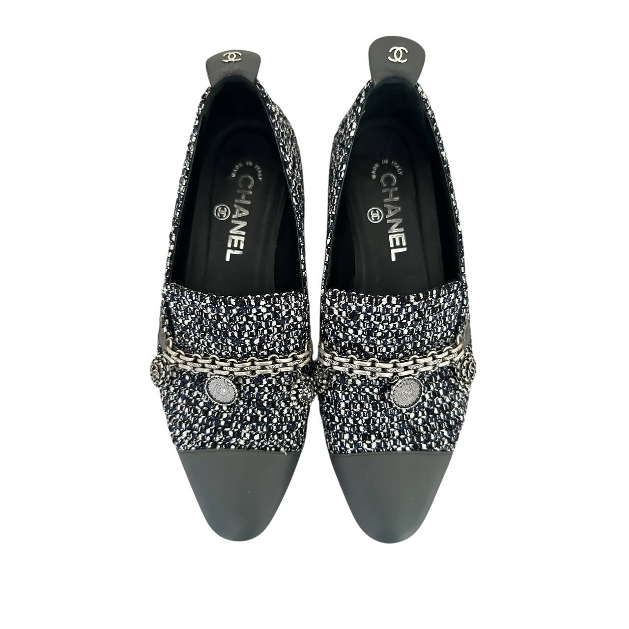 Chanel Tweed Chain Cap-Toe Loafers Sz 37.5 Pre-owned