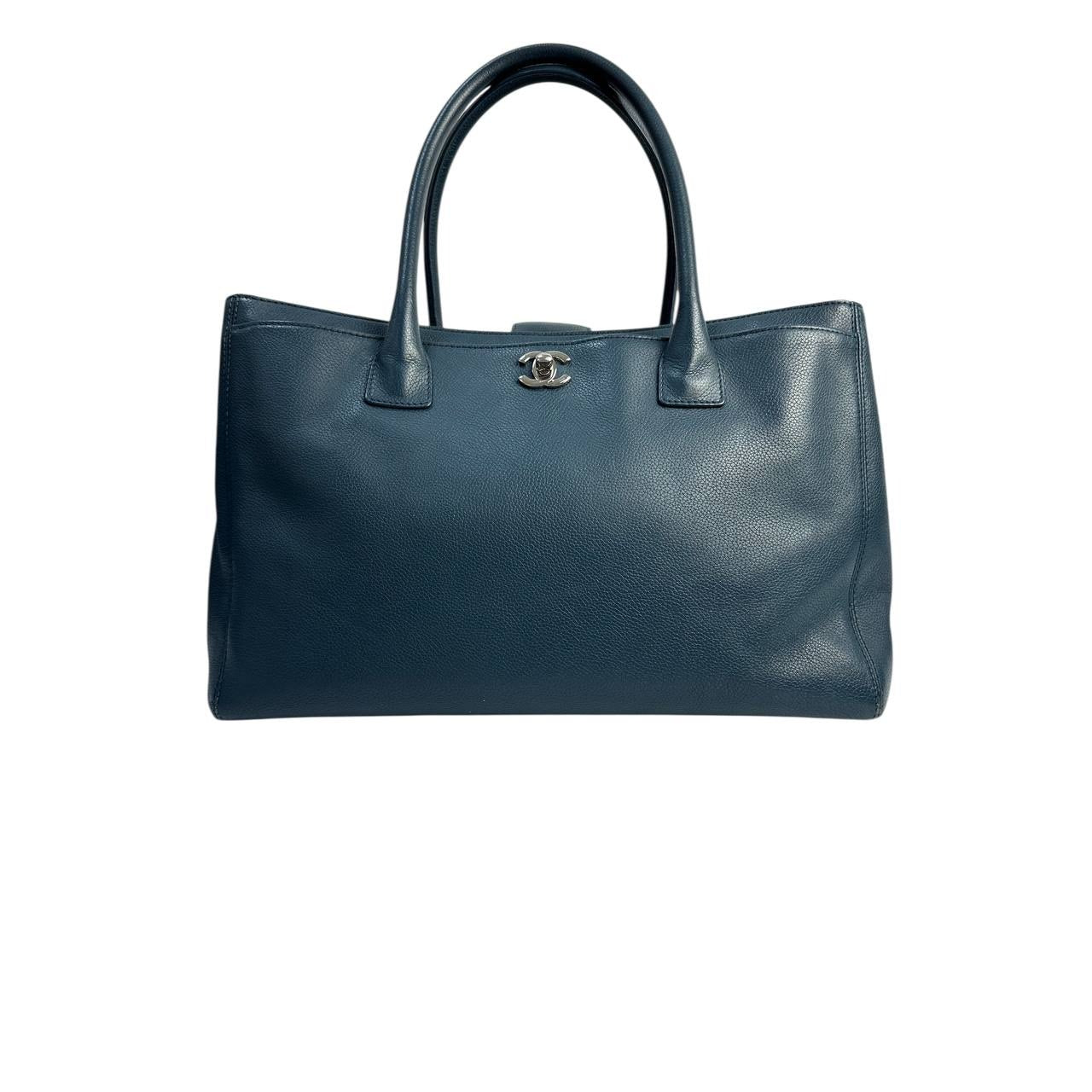 Chanel Executive Blue Caviar Leather Tote Bag pre-owned