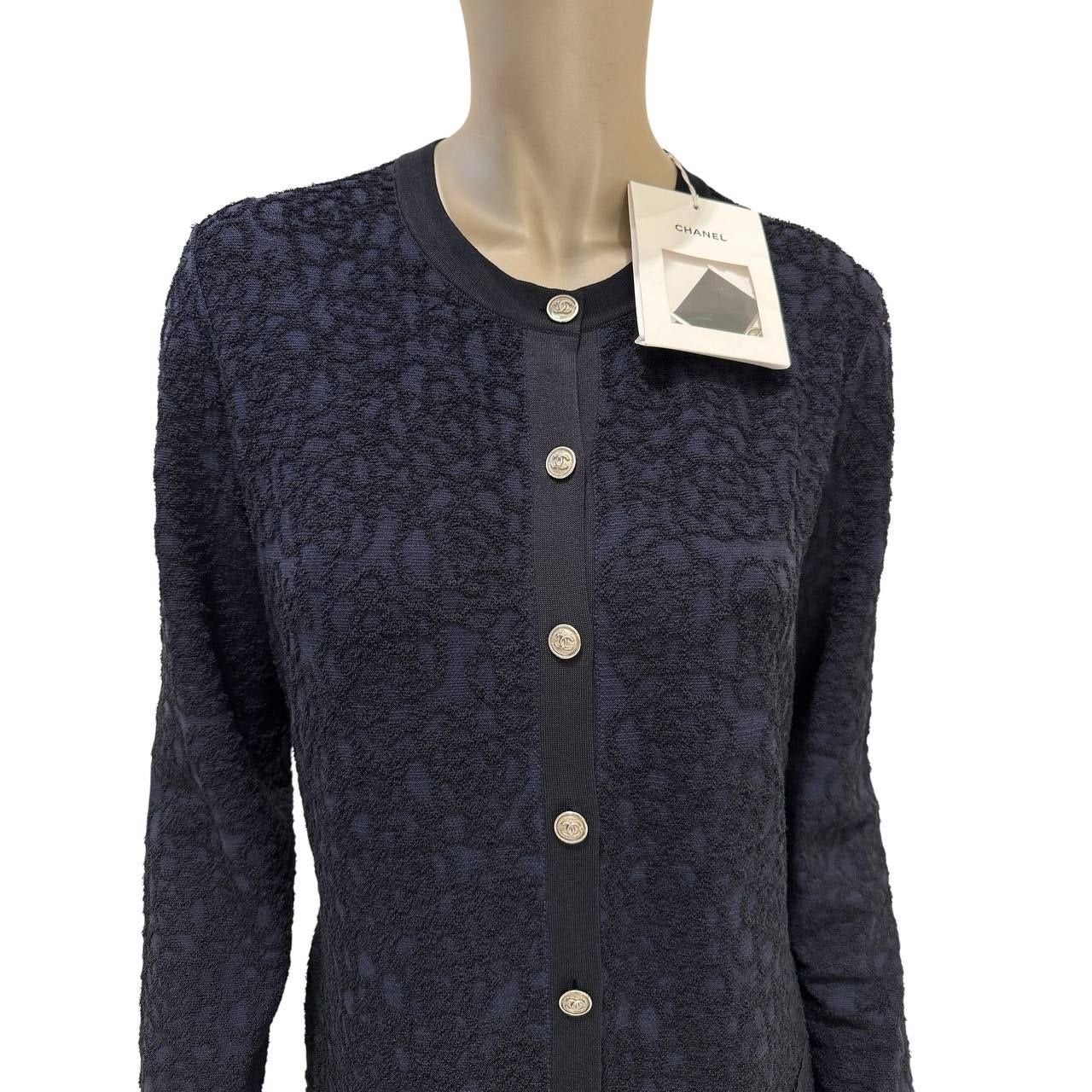 NWT Chanel Navy Wool Blend Cardigan Dress Sz.42 Pre-owned