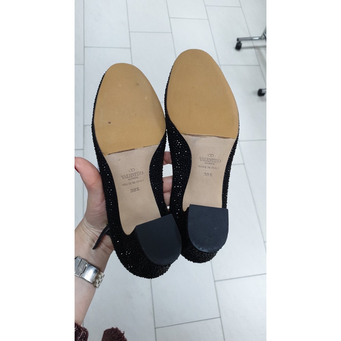 Valentino Garavani D’Orsay Black Suede Rhinstone Pumps Heels Sz.38.5 Pre owned